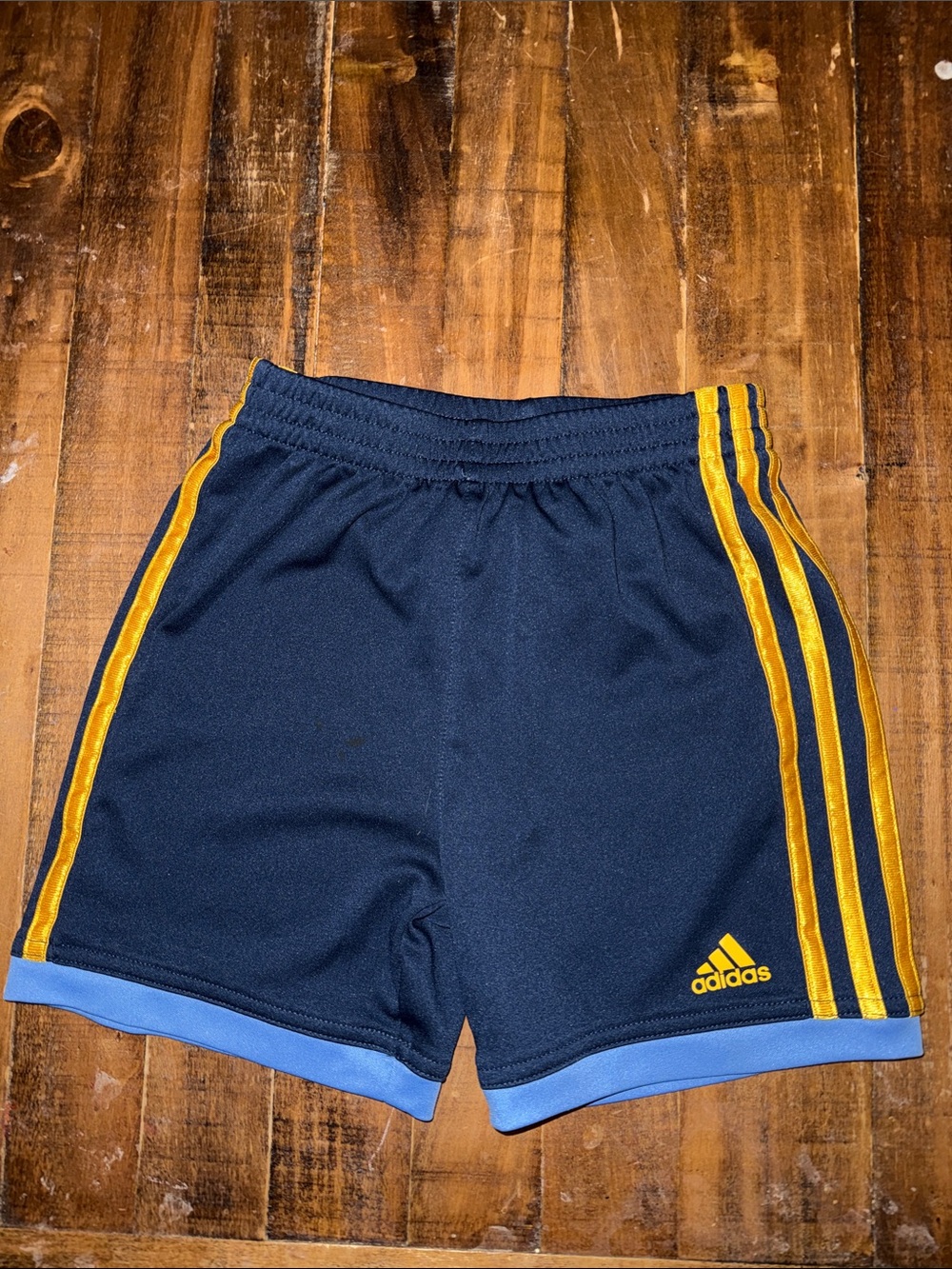 Size 5 Adidas Regular Fit Athletic Shorts